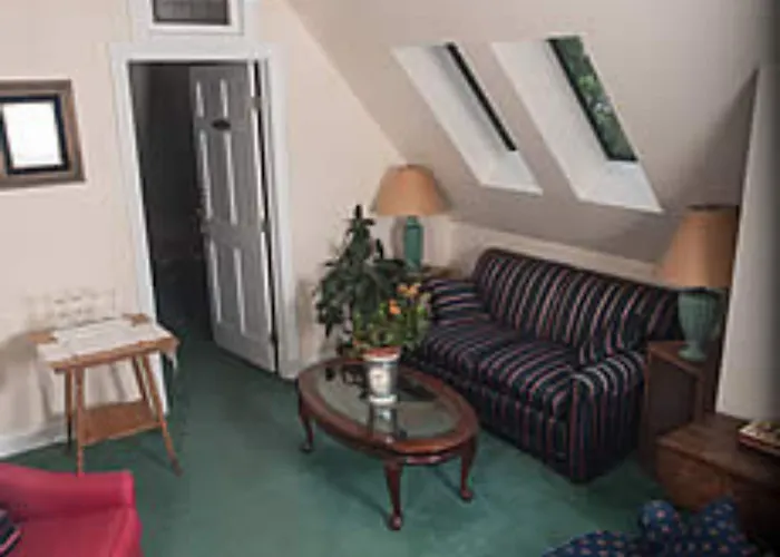 Market Street 3*