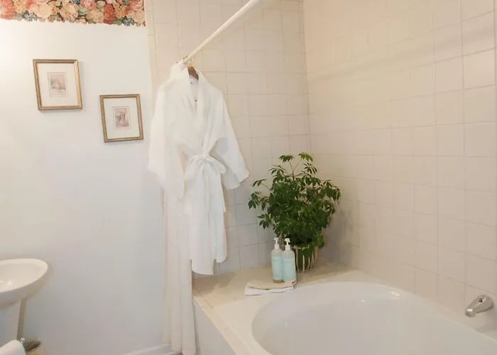 Market Street Bed & Breakfast 3*