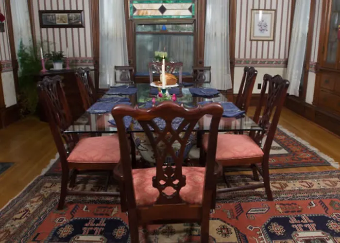Bed & Breakfast Market Street