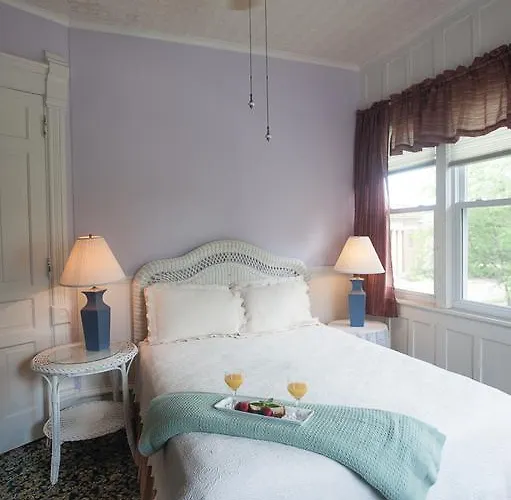 Market Street Bed & Breakfast Taylorville