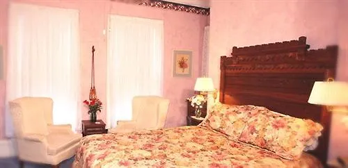 Market Street 3*